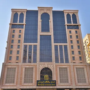 احجز هنا